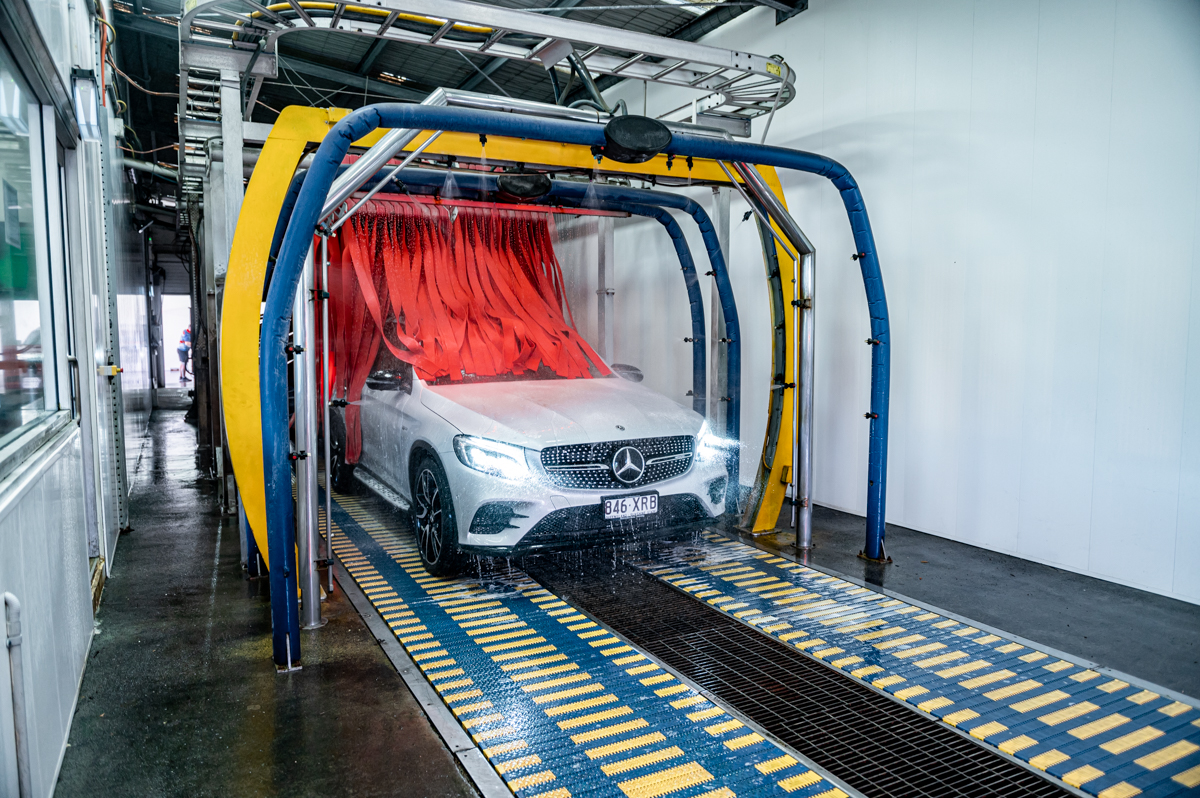 mercedes going through a tunnel car wash